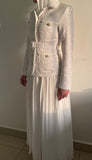 one Dress a Hundred occaions
